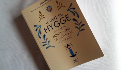 Découvrez Le livre du hygge ou la recette du bonheur à la danoise.